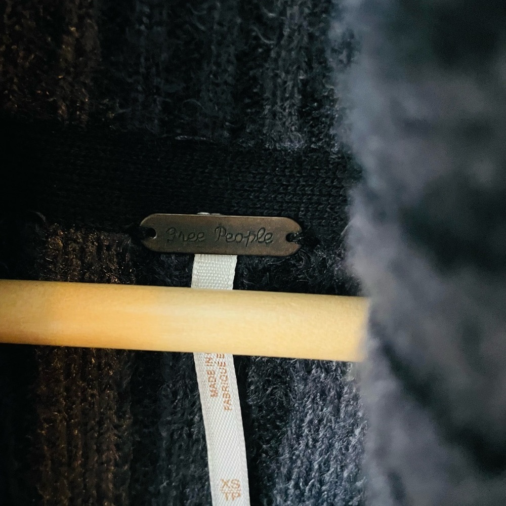 Free People Big City Oversized Cotton Sweater - Picture 5 of 7